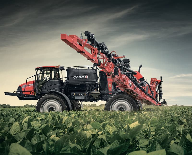 Self-Propelled sprayer Case IH Patriot 250