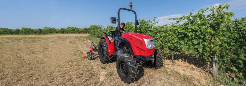 Compact tractor McCormick X2.055 GE