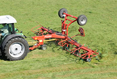 Tedder Kverneland 8076 C - 8090 C