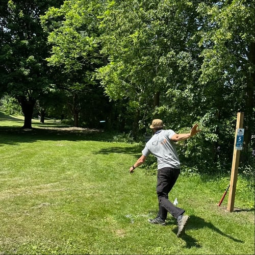 Hole 5 tee - an ace run!
