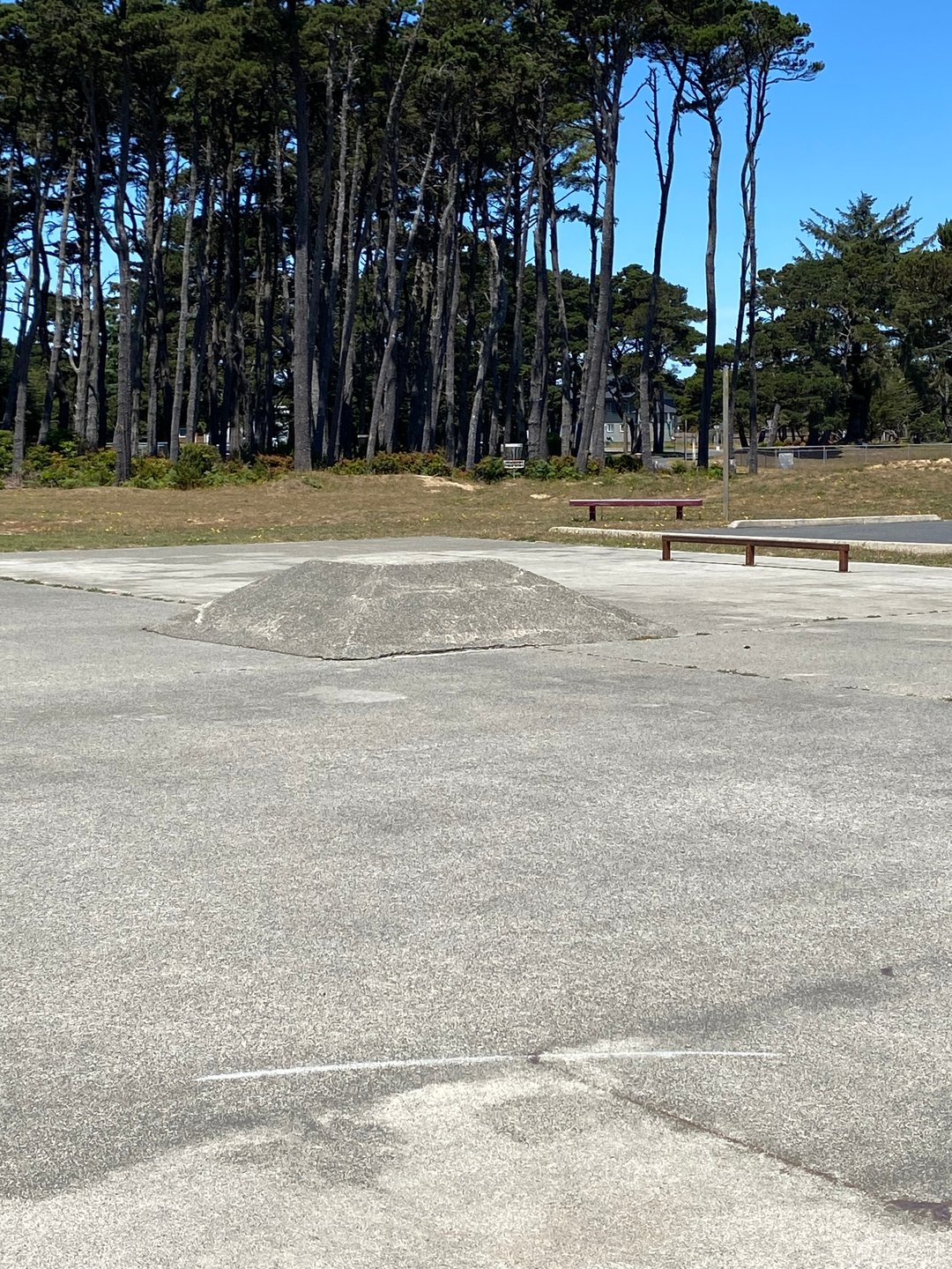 Tee pad for Hole 23A on the Bandon 30 layout.