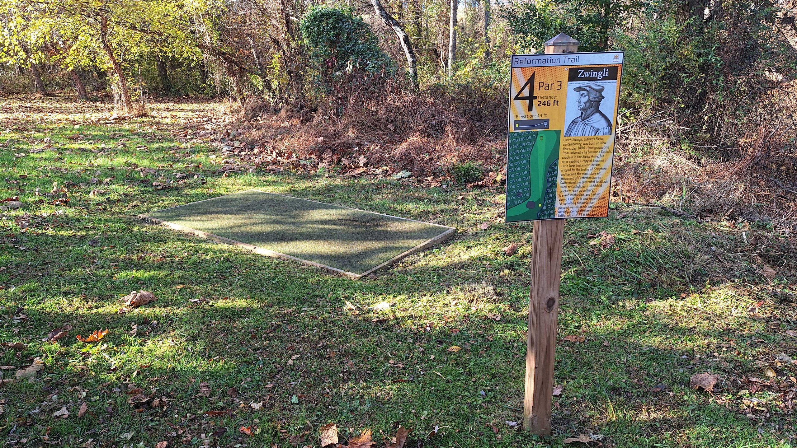 Hole 4 Tee pad