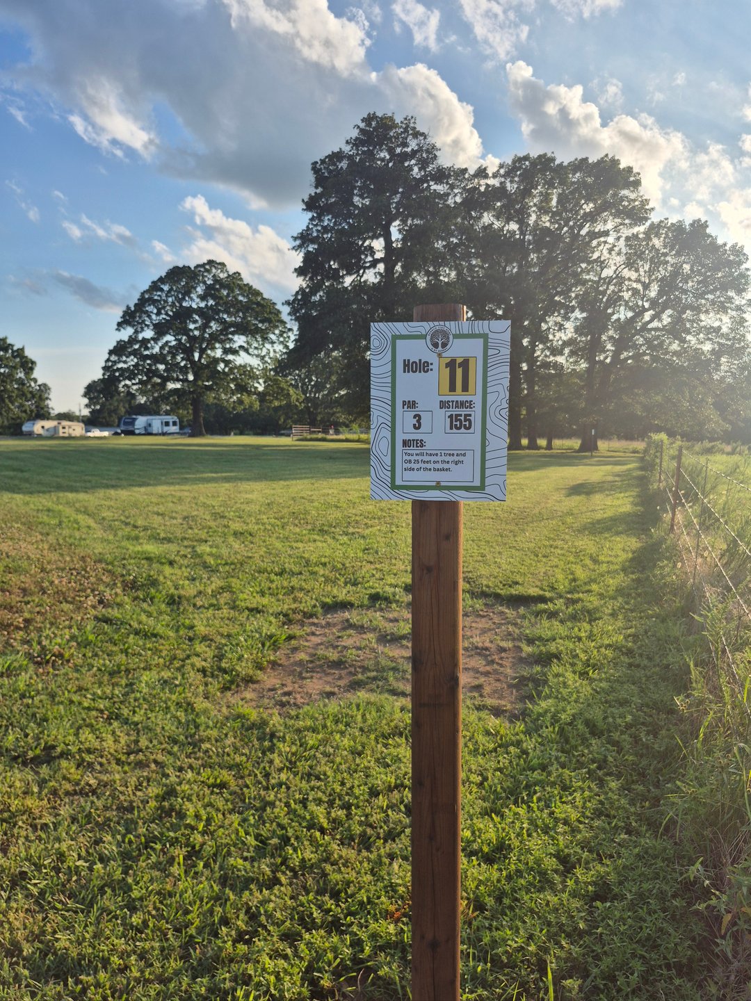 Hole 11
155 Feet
Par 3