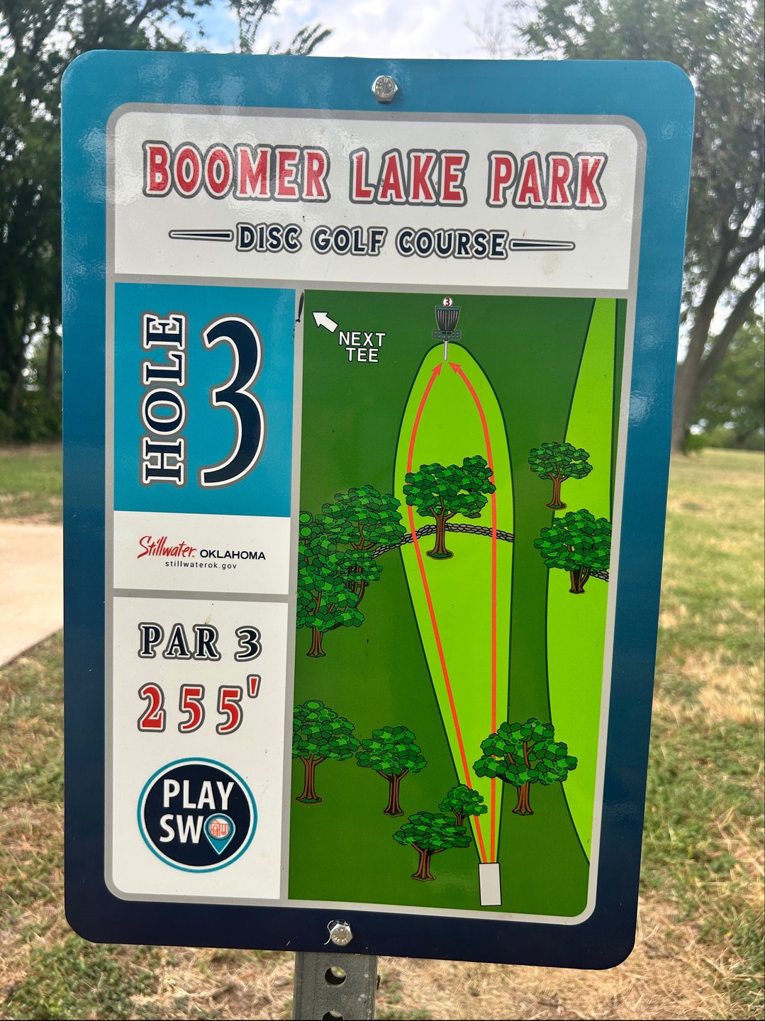 Tee sign