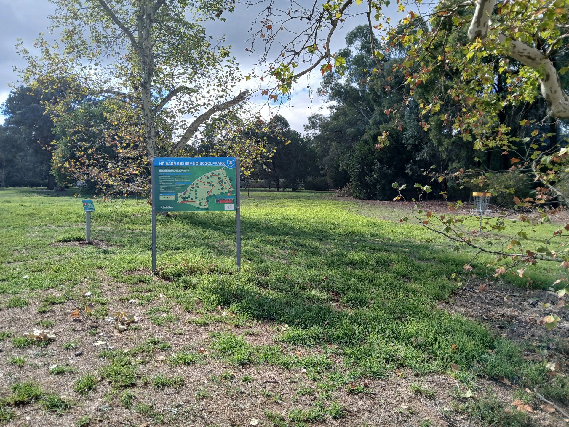 Course map and 1st tee