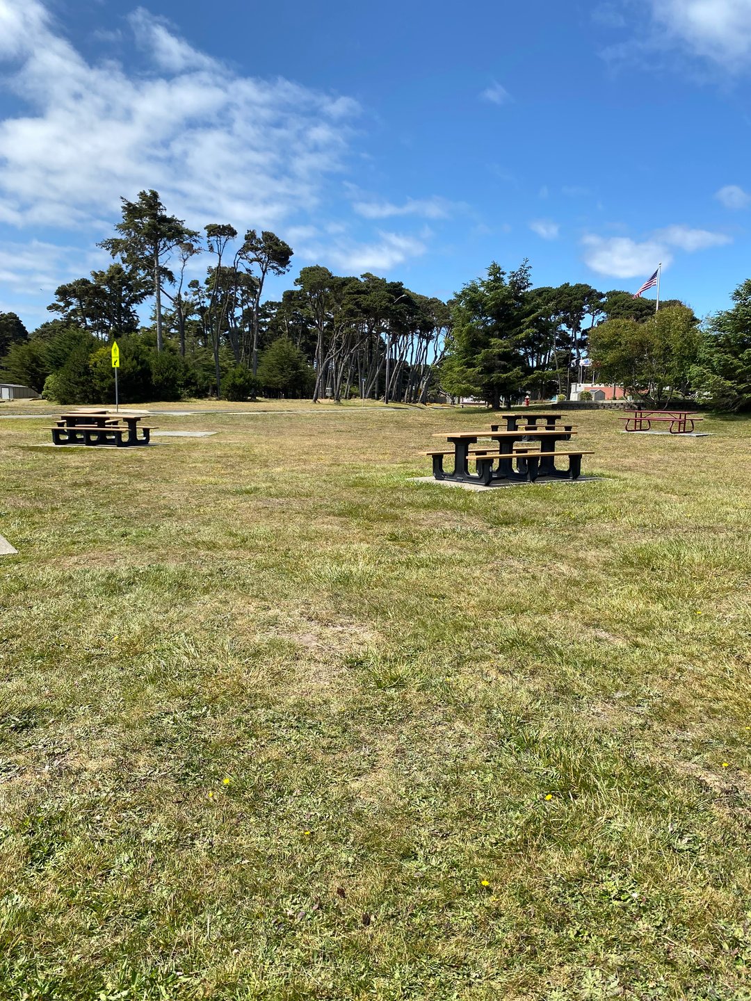 Tee pad for Hole 15A on the Bandon 30 layout. West of the northernmost parking slot.