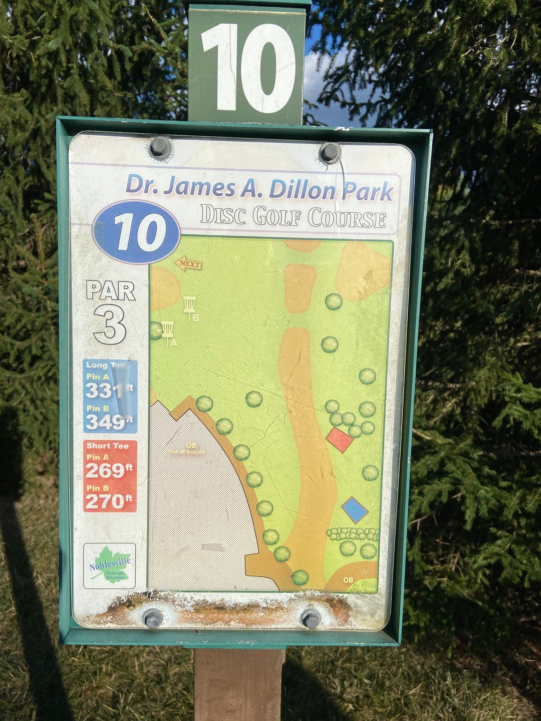 Hole 10 signage. 