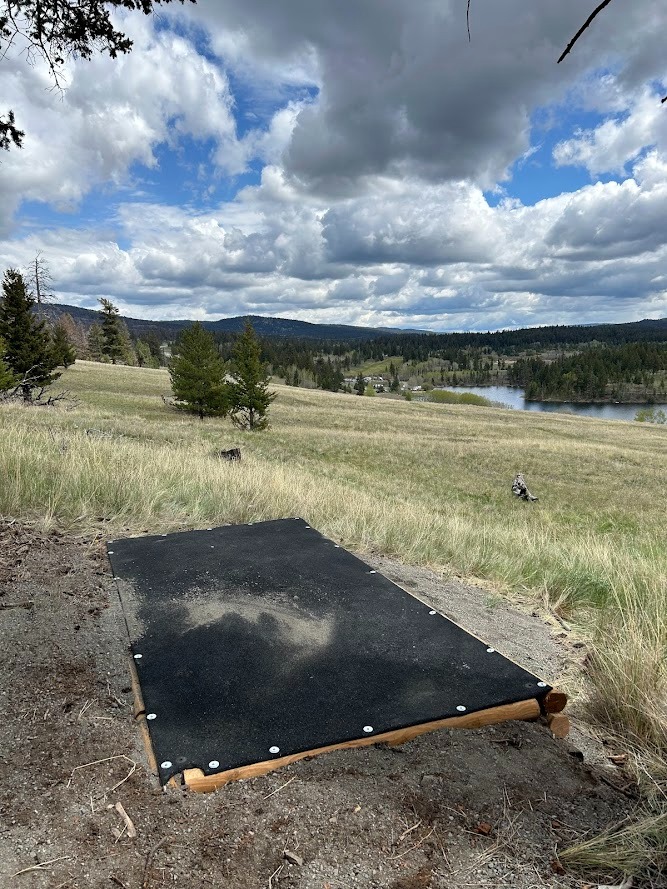 Hole 8 Red Pad