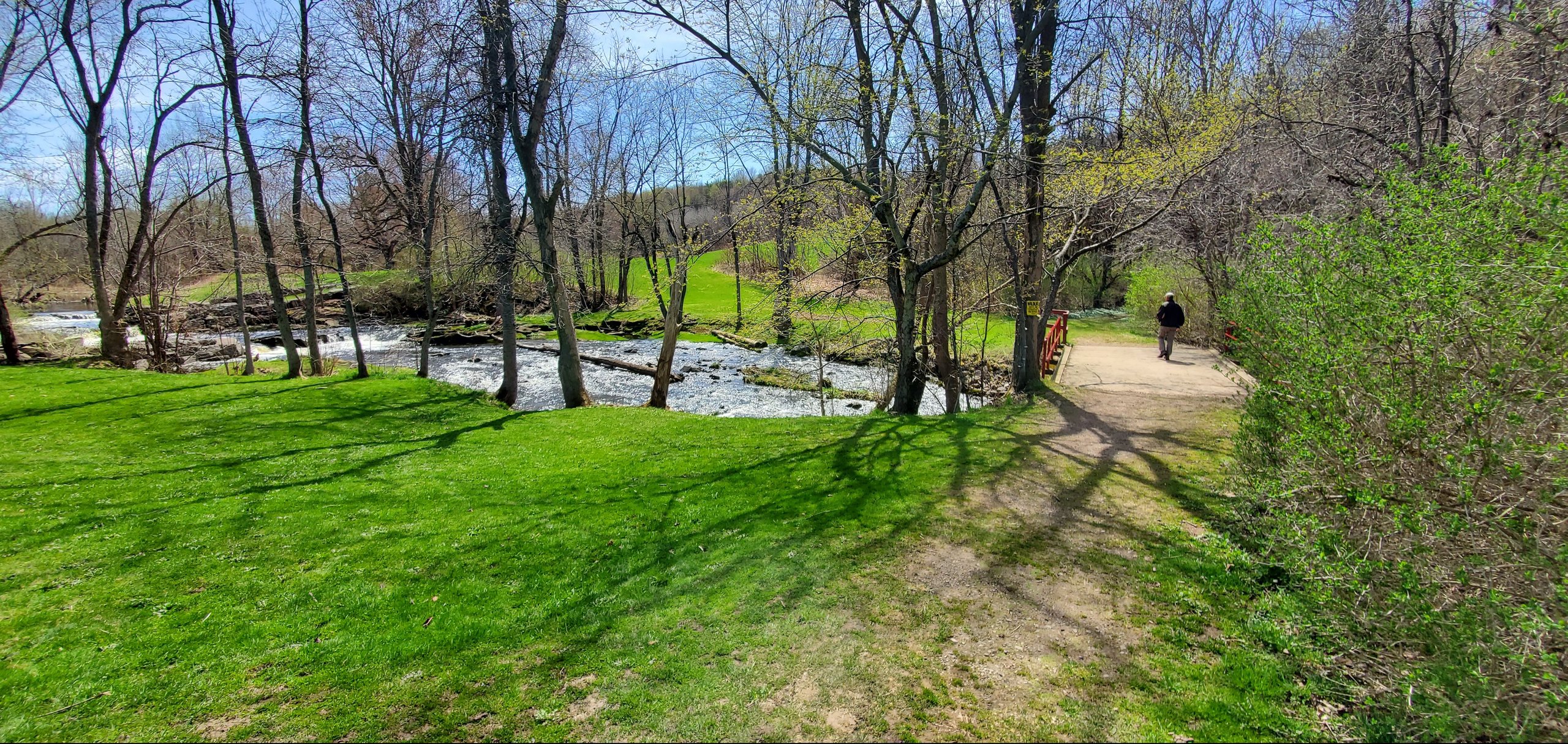 Go left over the bridge for hole #1