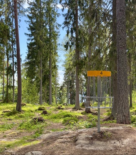 Väylä 4 korin takaa