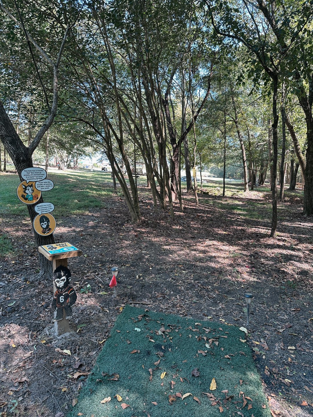 Hole #6

Mando: throw to the right of the trees!