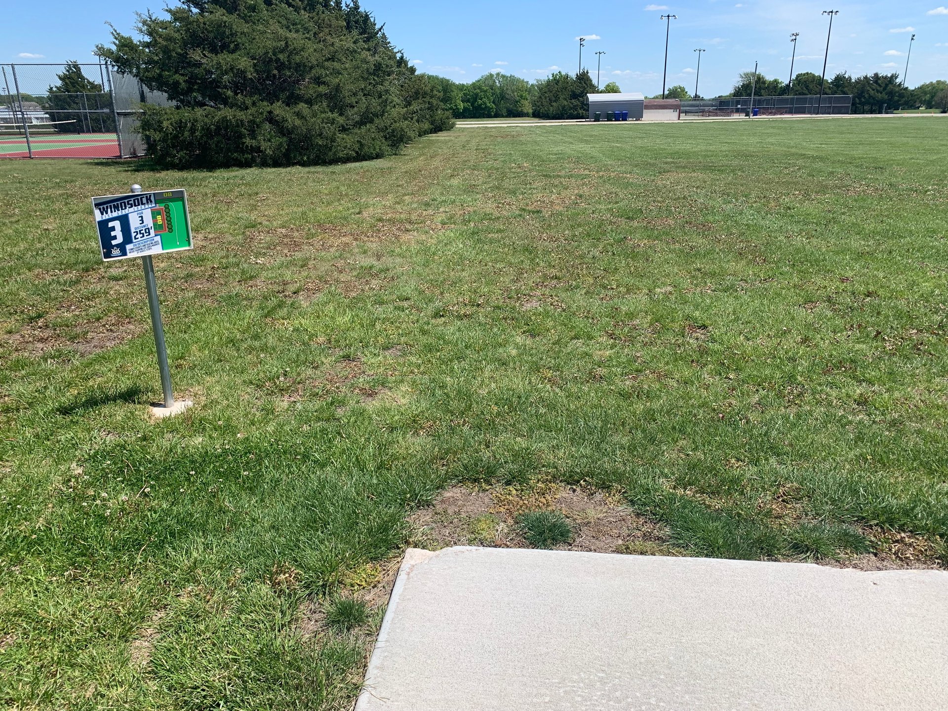 Hole 3 tee.