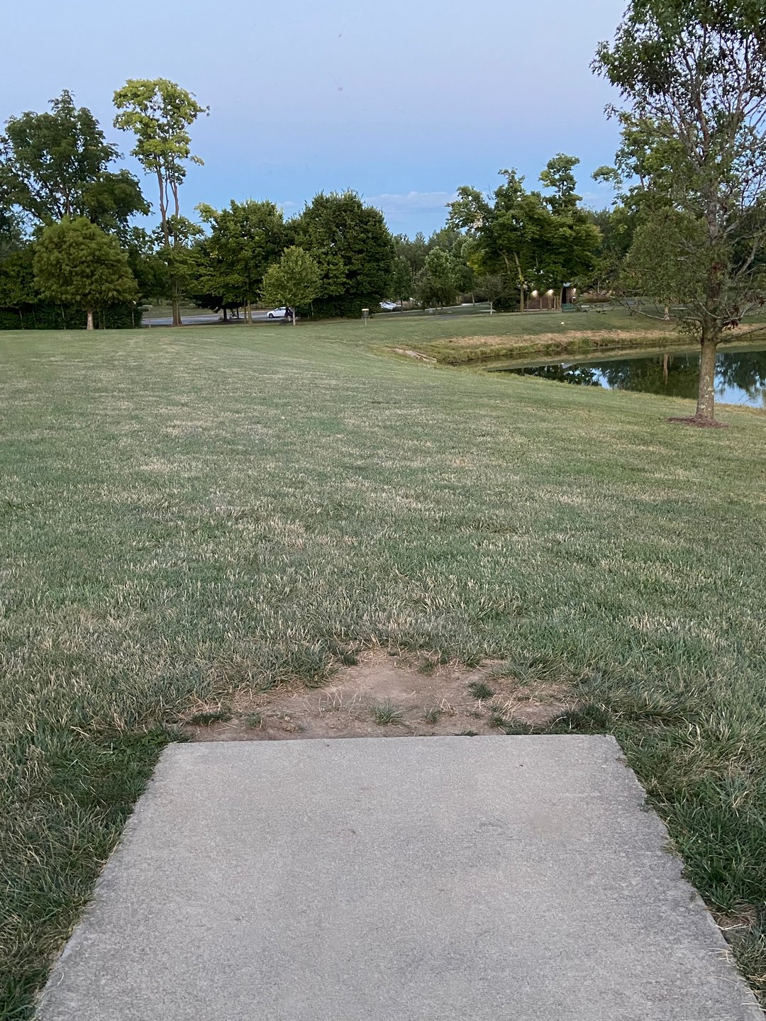 Hole 9. Pond hazard to the right. 