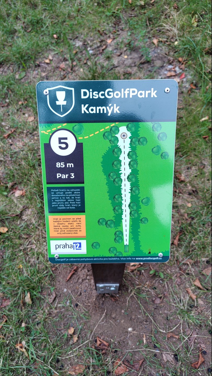 Hole 5