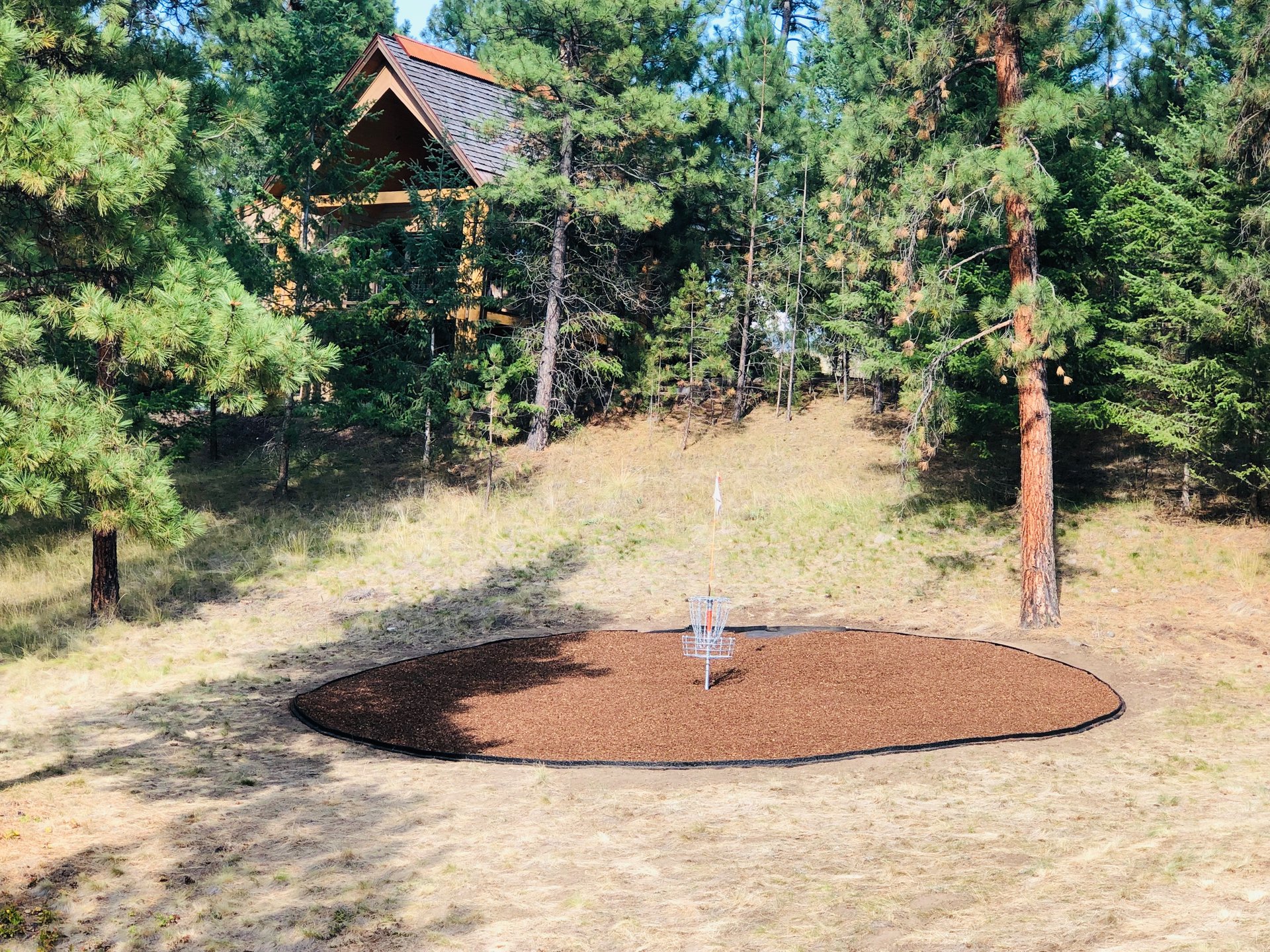 Wood chip circle on 18 Red 
