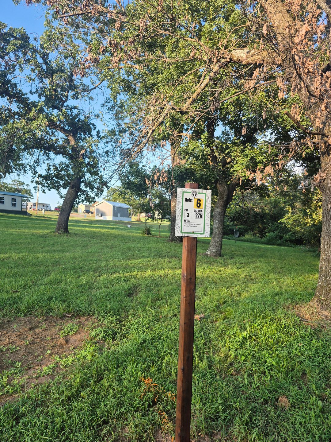 Hole 6
275 Feet
Par 3