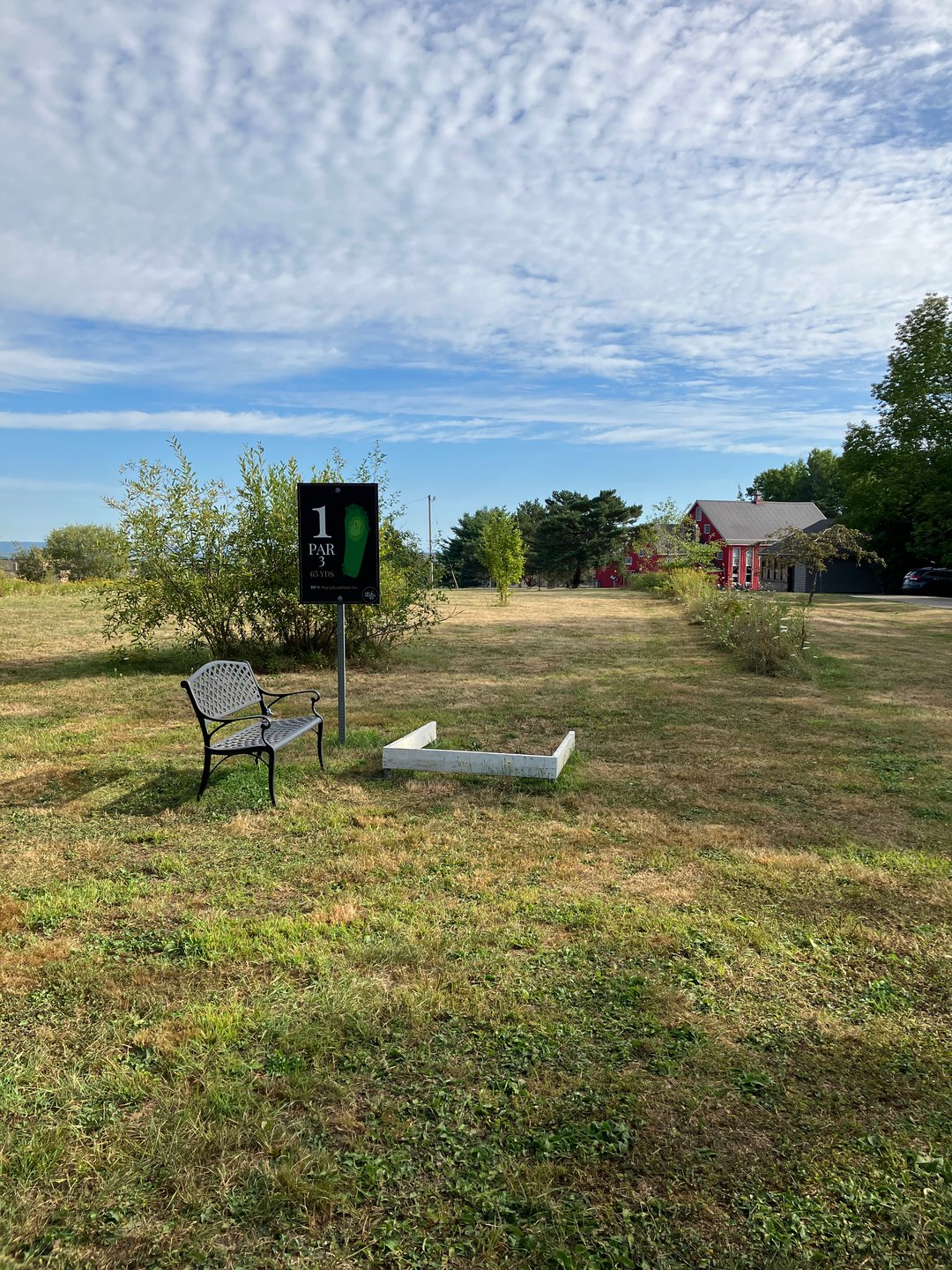 Hole 1 tee