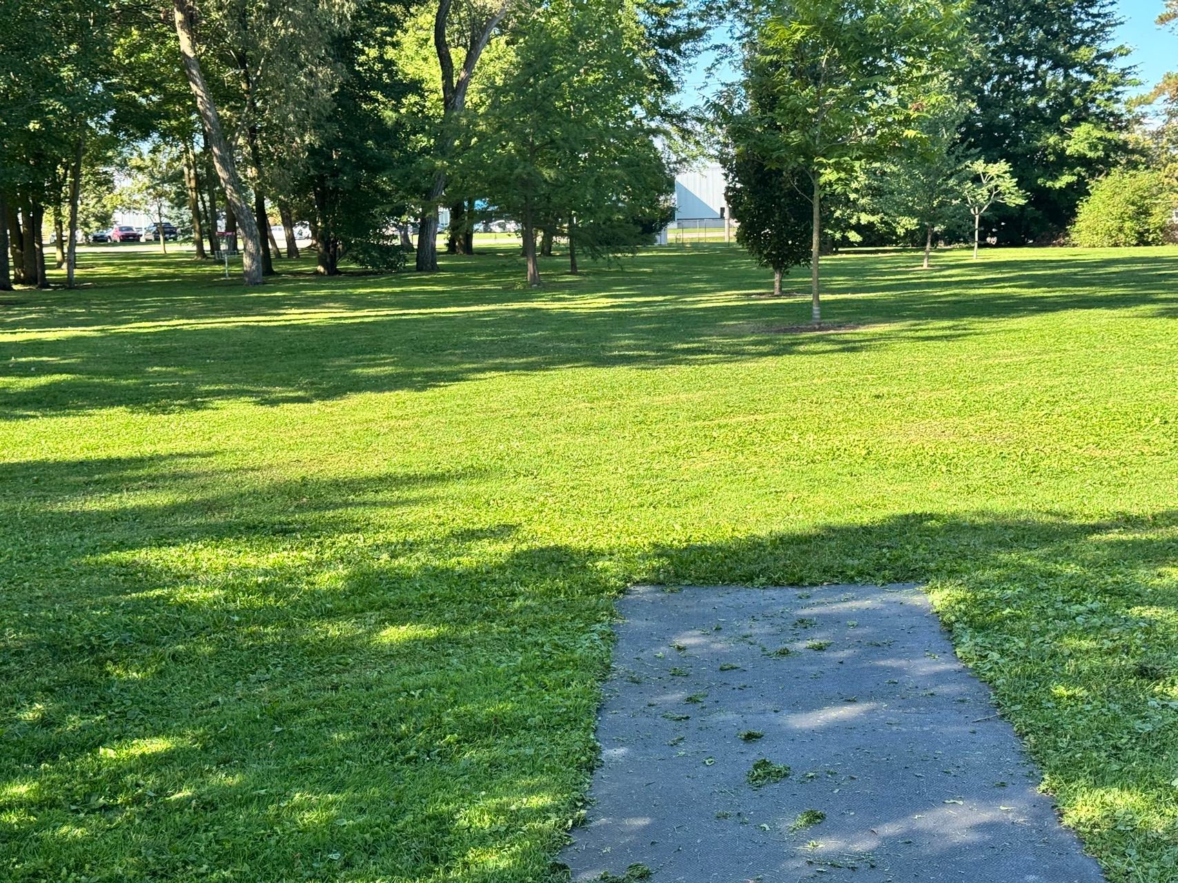 Blue Tee.  The tee box has been moved, but the sign is still in the old location.  To be fixed in 2026