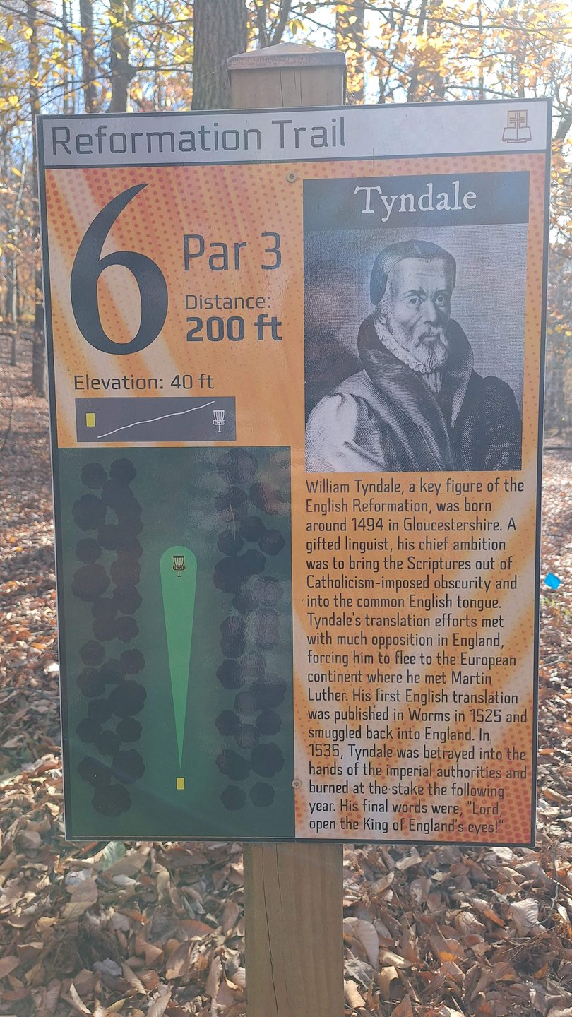 Hole 6 Tee Sign