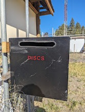 Disc return Box across from Seacan