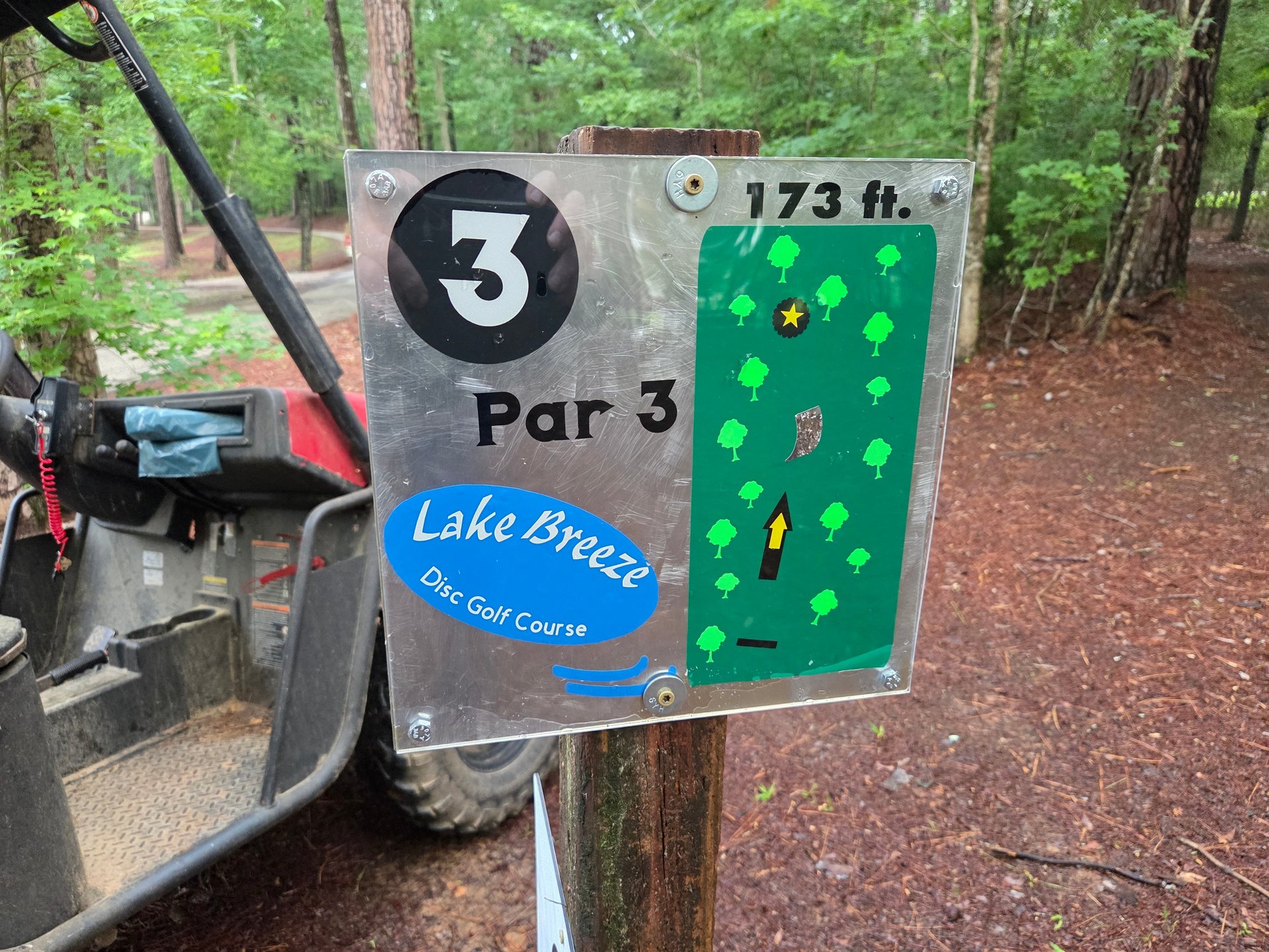 Hole 3 Tee marker.
