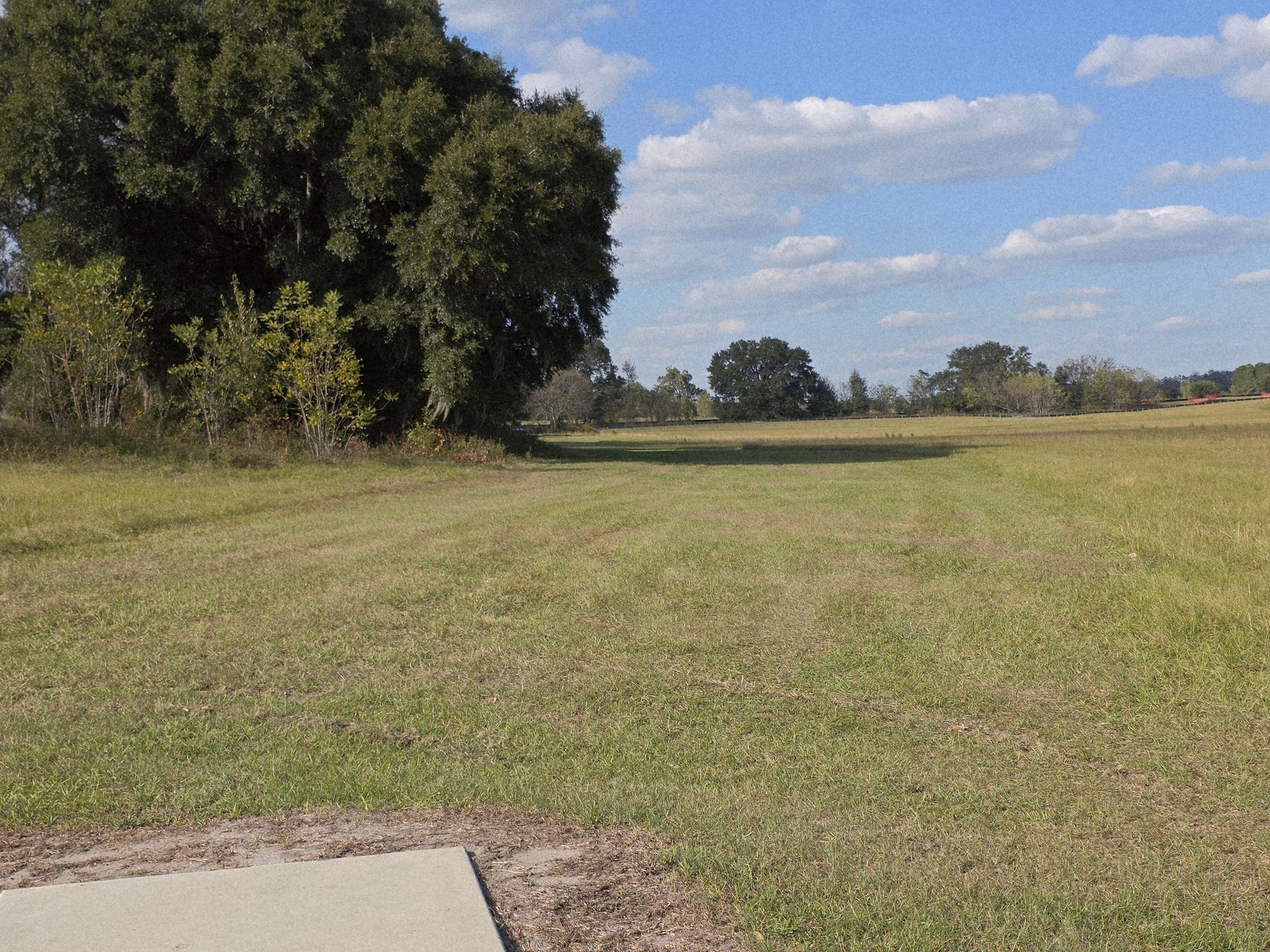 The tee and fairway on hole 17.