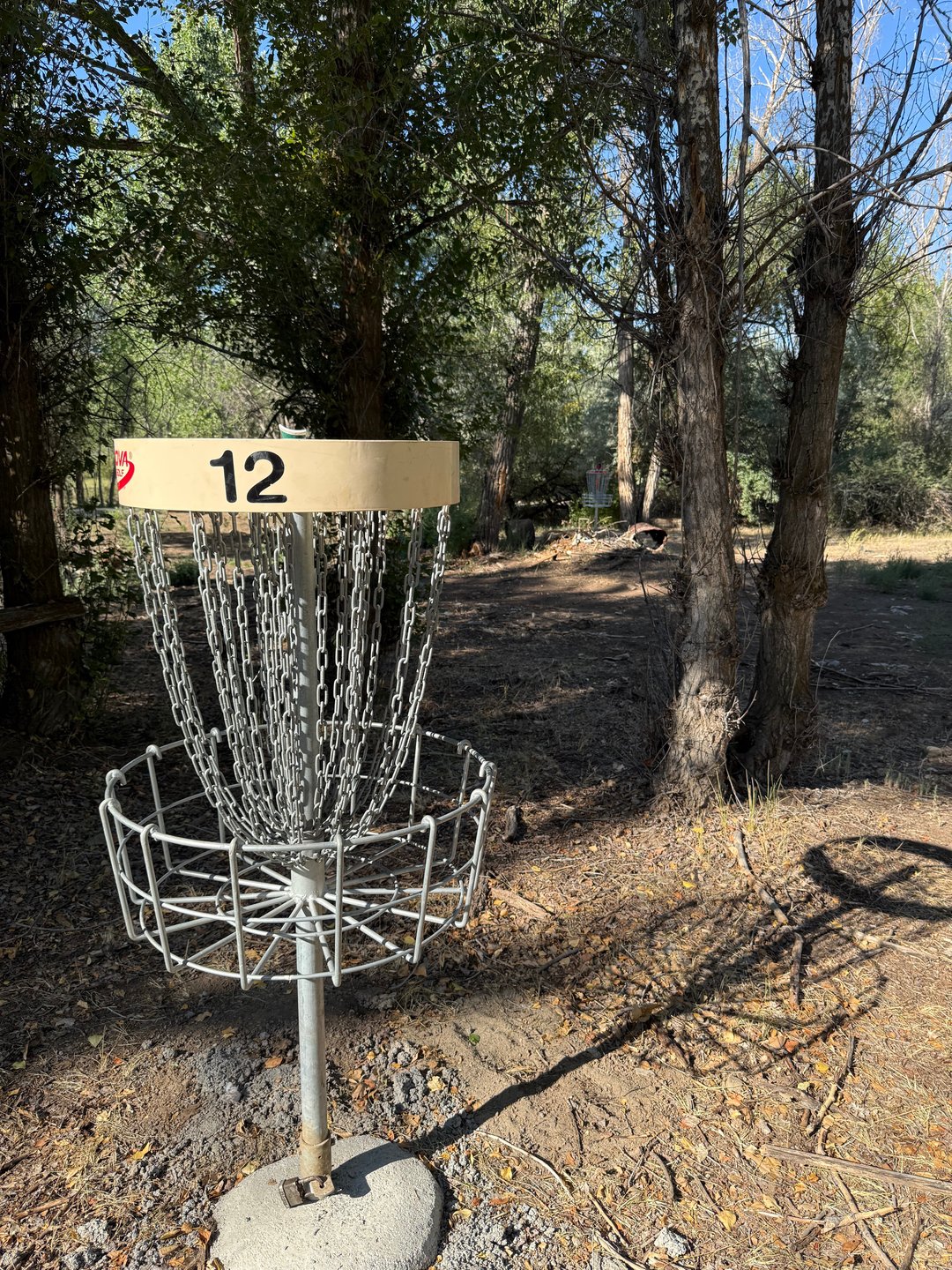 The short and long baskets of hole 12.