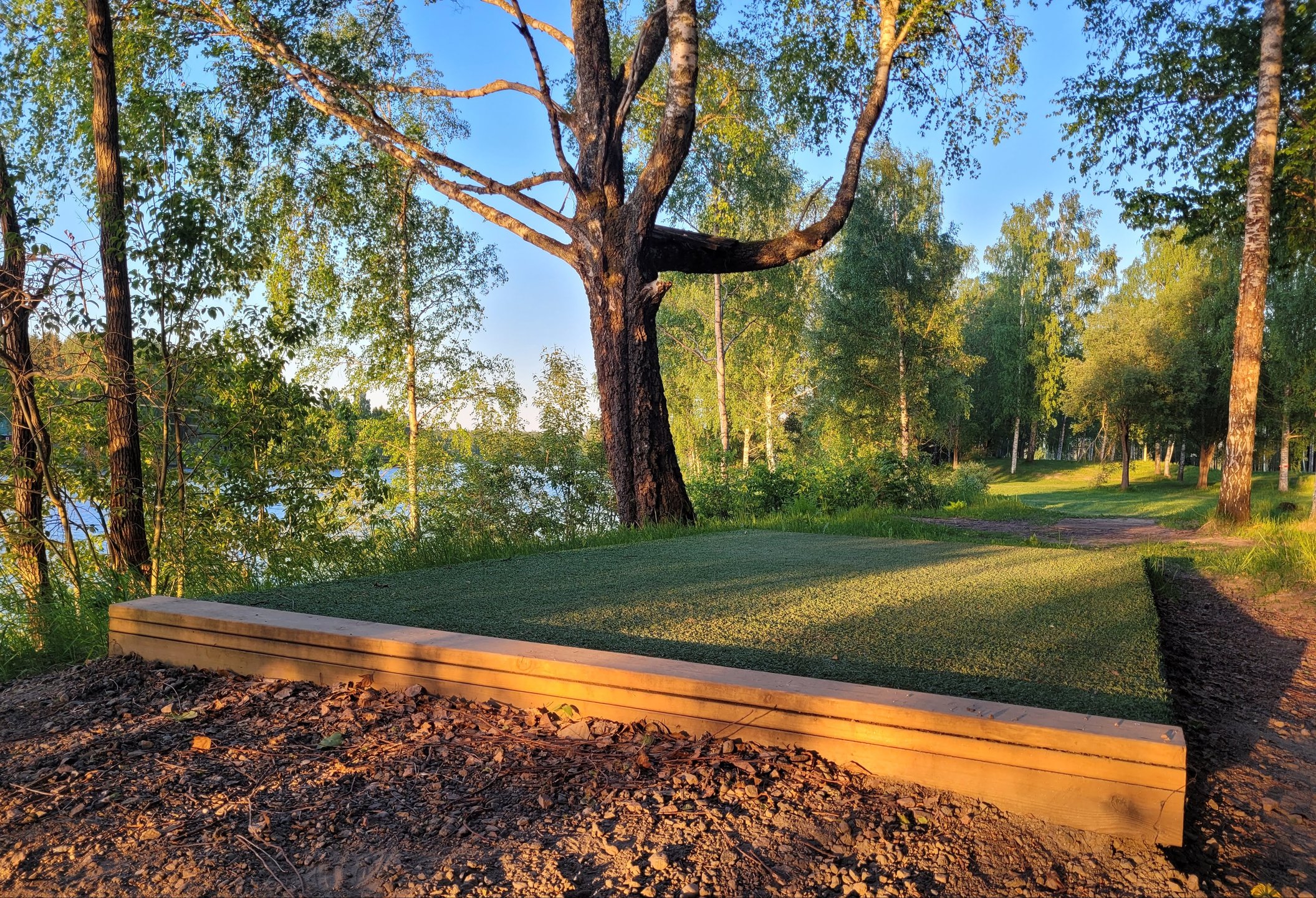 En fanstastisk utsikt vid utkastet till banans längsta hål (Par 5)  