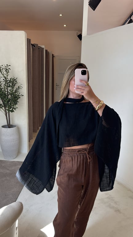Top court style lin noir — vue alternative