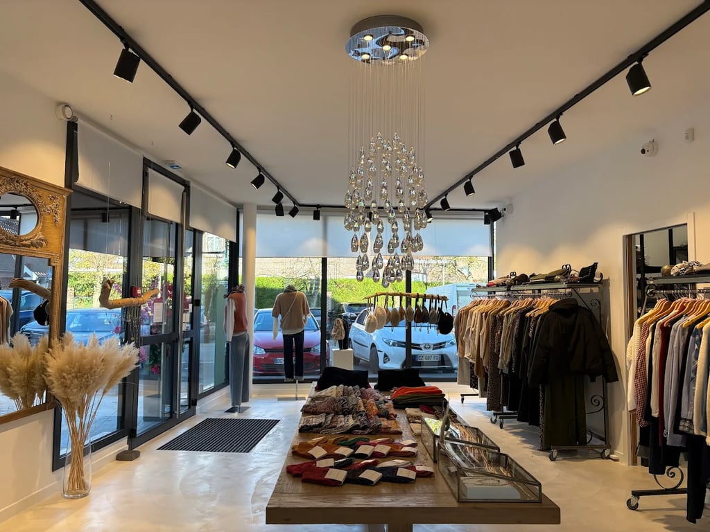 Intérieur de la boutique Sodress à Bondues