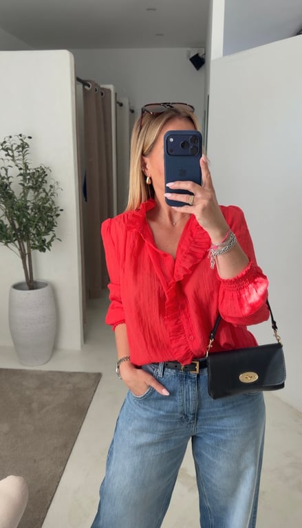 Blouse corail légère resserrée aux manches — vue alternative