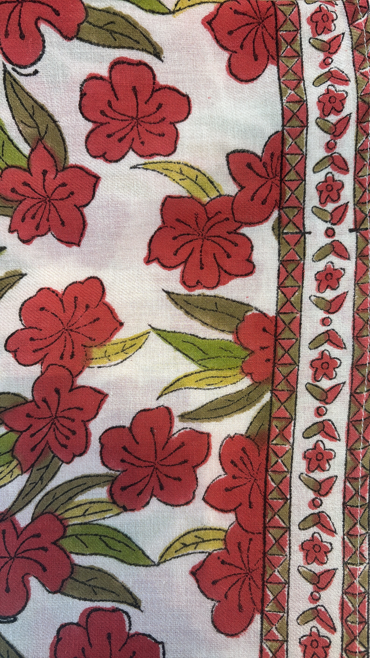 Grand foulard à motifs So Family — vue 19