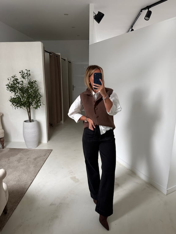 Gilet sans manches marron et col élégant