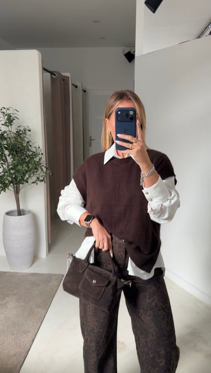 Pull sans manches marron — vue alternative