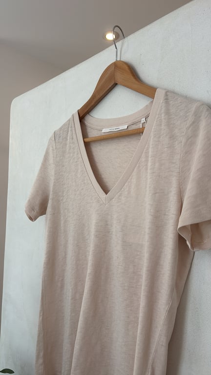 T-shirts col V en coton légers — vue alternative