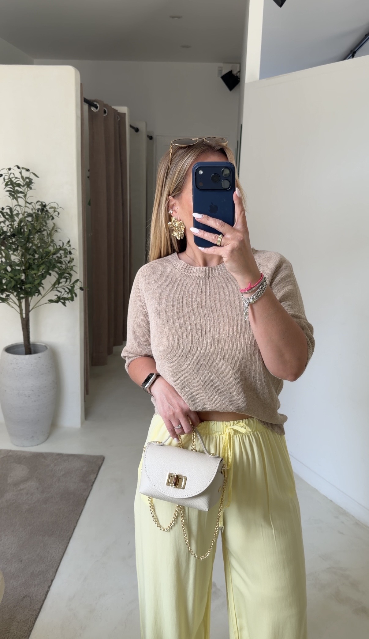 T-shirt en maille fine beige — vue 2