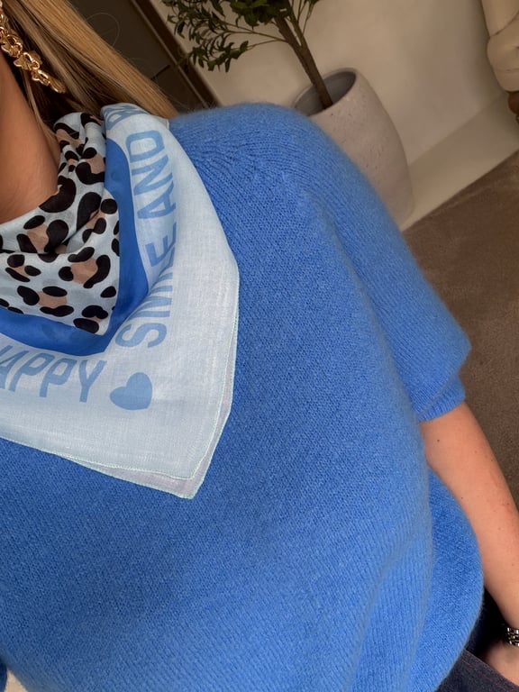 Petit foulard léopard bleu et beige, "smile and be happy" - Echarpes & Foulards | Sodress