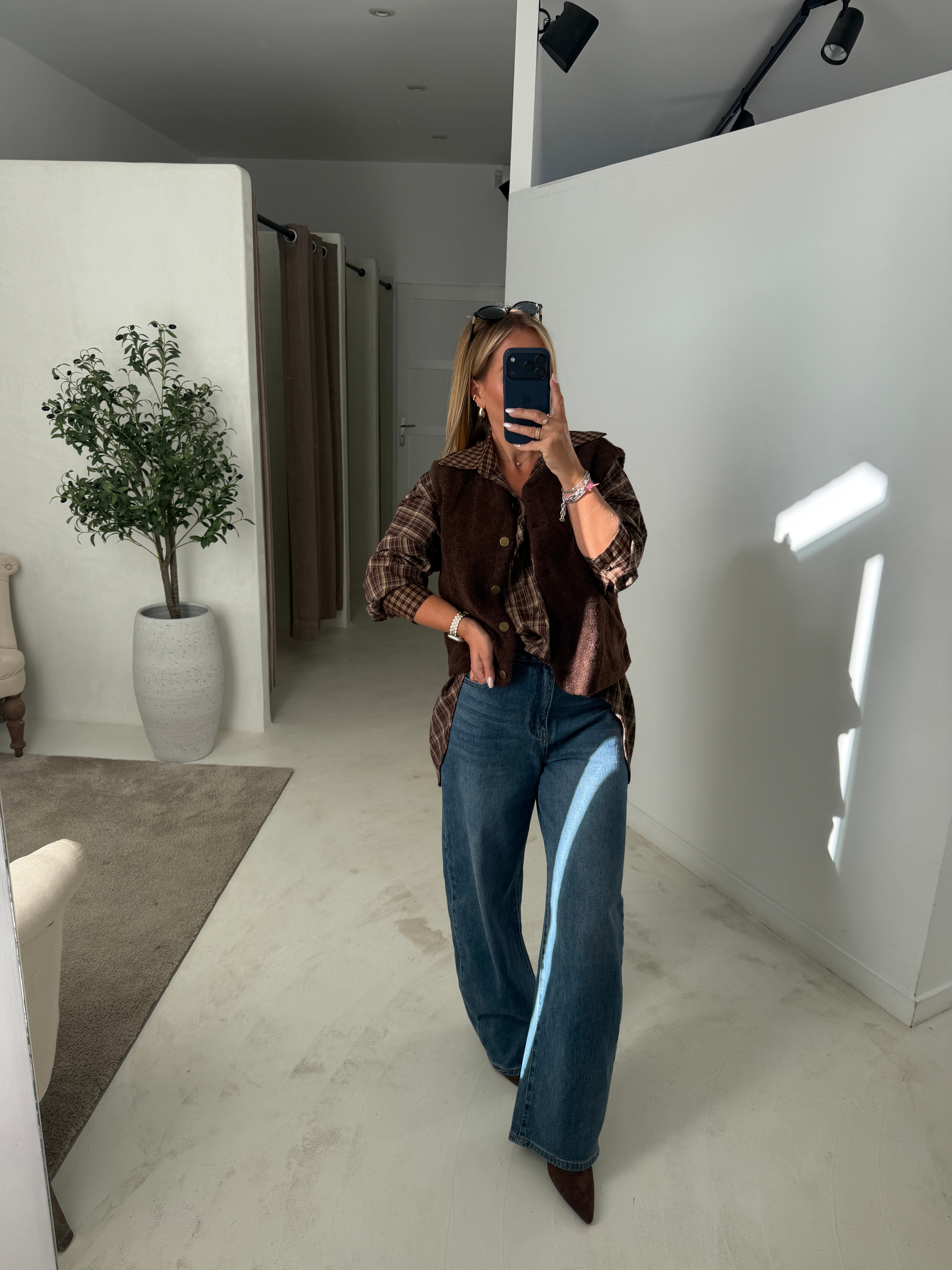 Gilet sans manches molletonné marron — vue 2