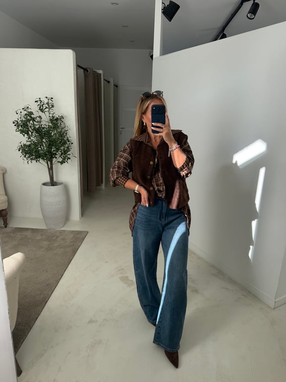 Gilet sans manches molletonné marron — vue alternative