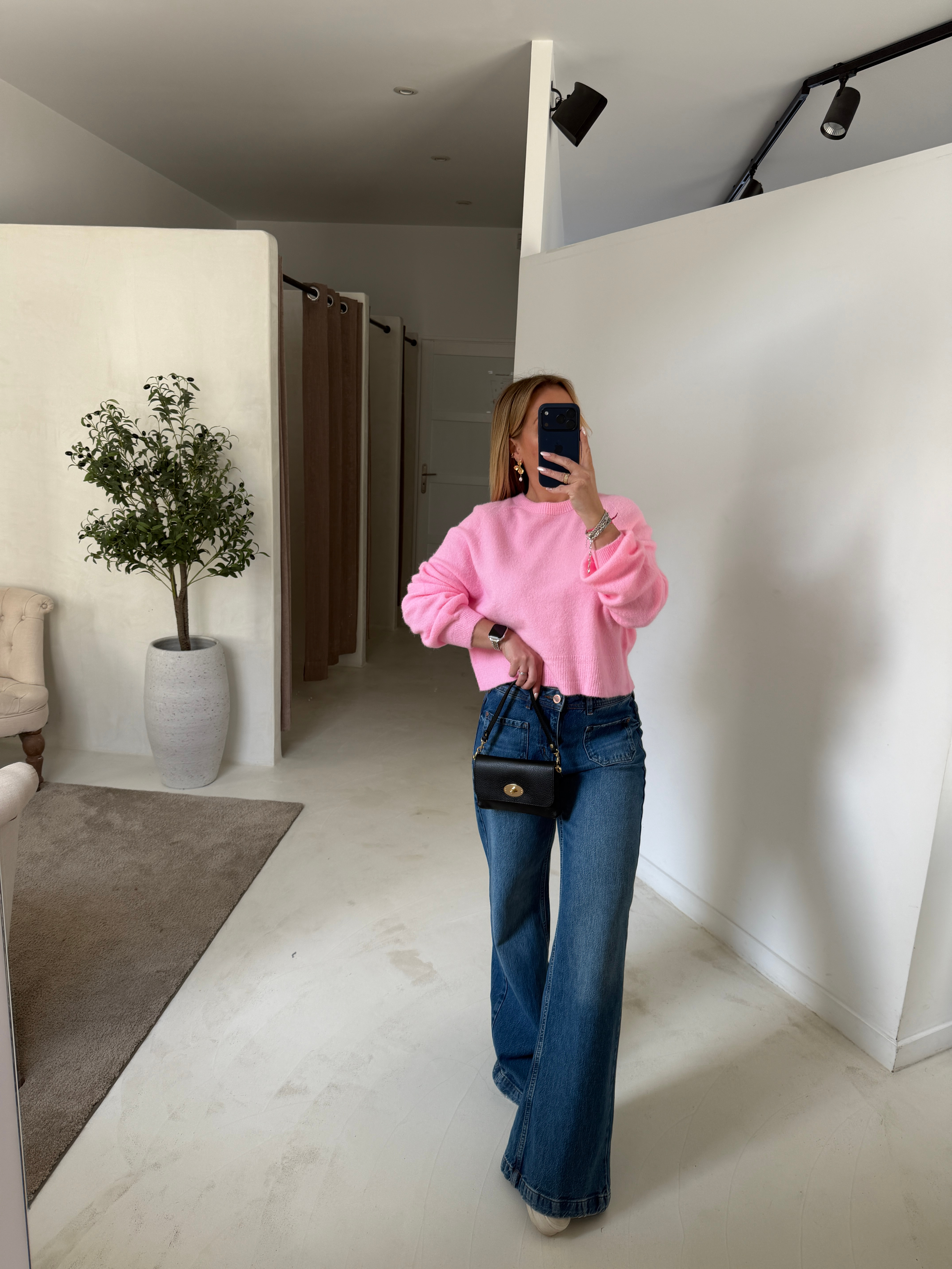 Pull court col rond rose — vue 2