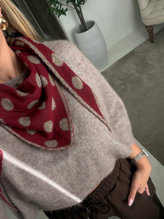 Foulard triangle à pois beige et bordeaux réversible — vue alternative