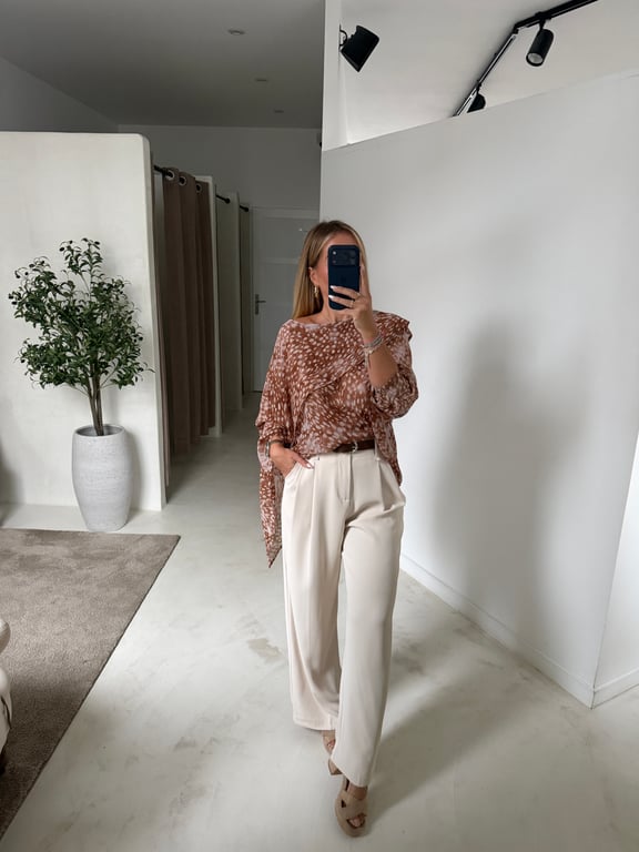 Blouse cape à motifs biche camel — vue alternative