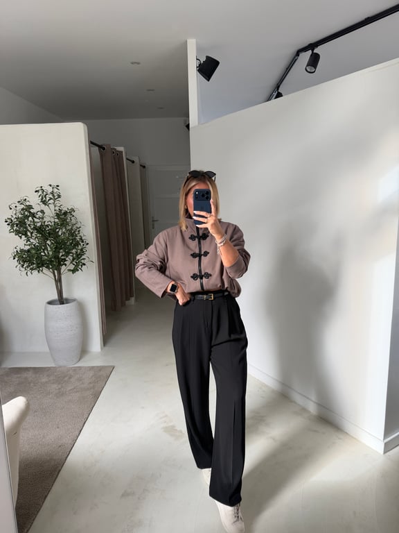 Veste taupe col montant