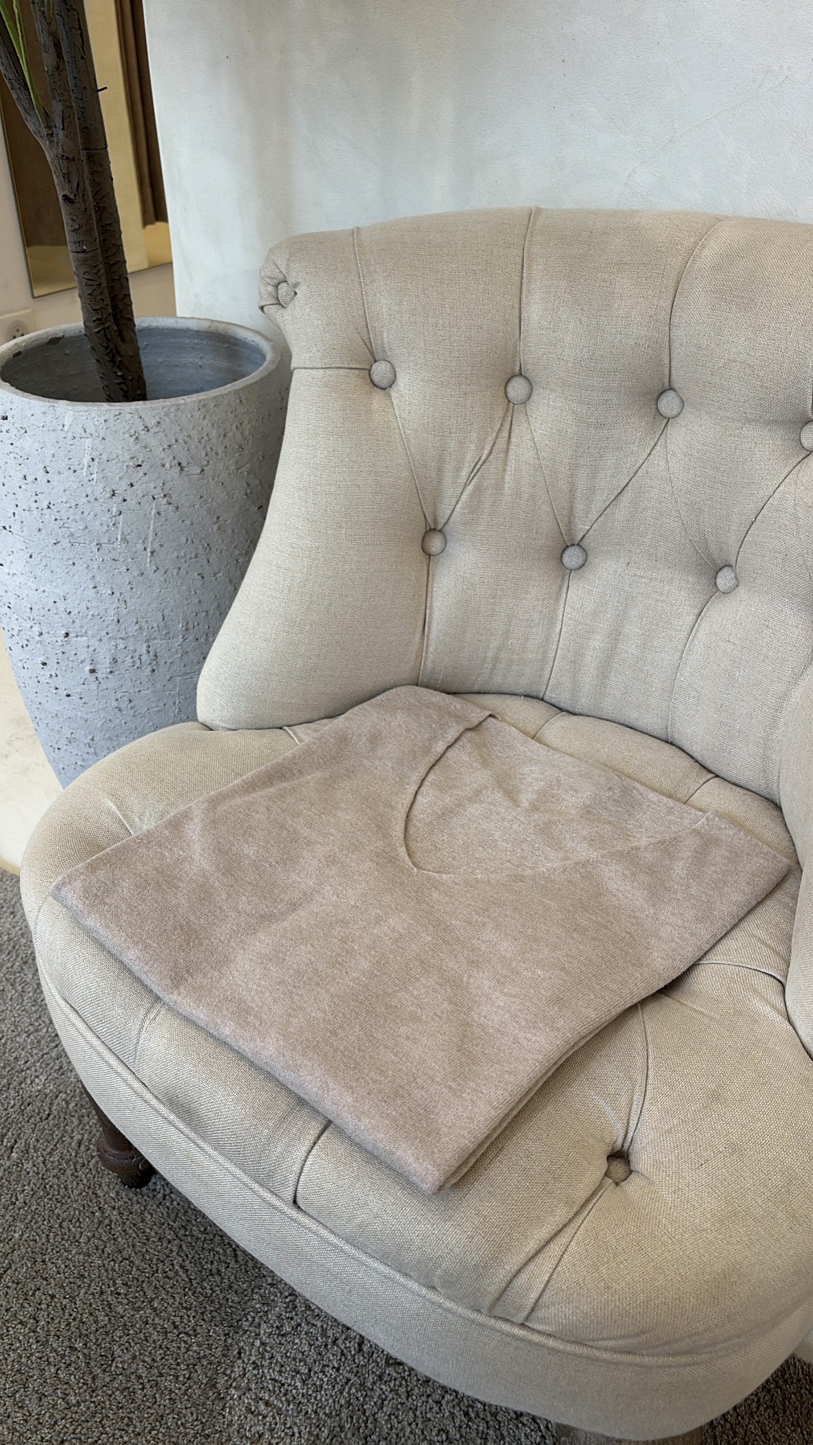 Pulls col V toucher cachemire — vue 3
