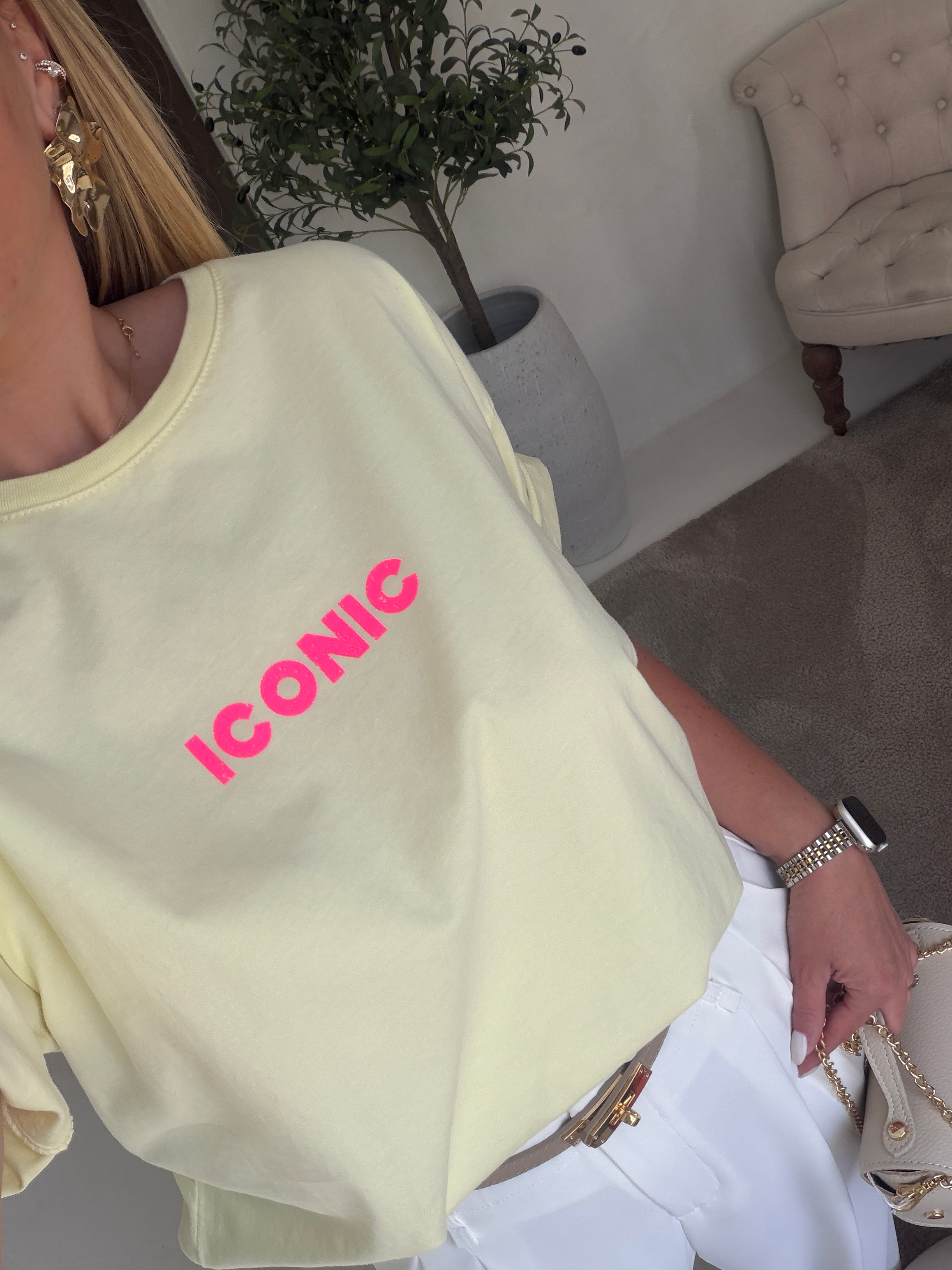 T-shirt jaune « iconic » — vue 2