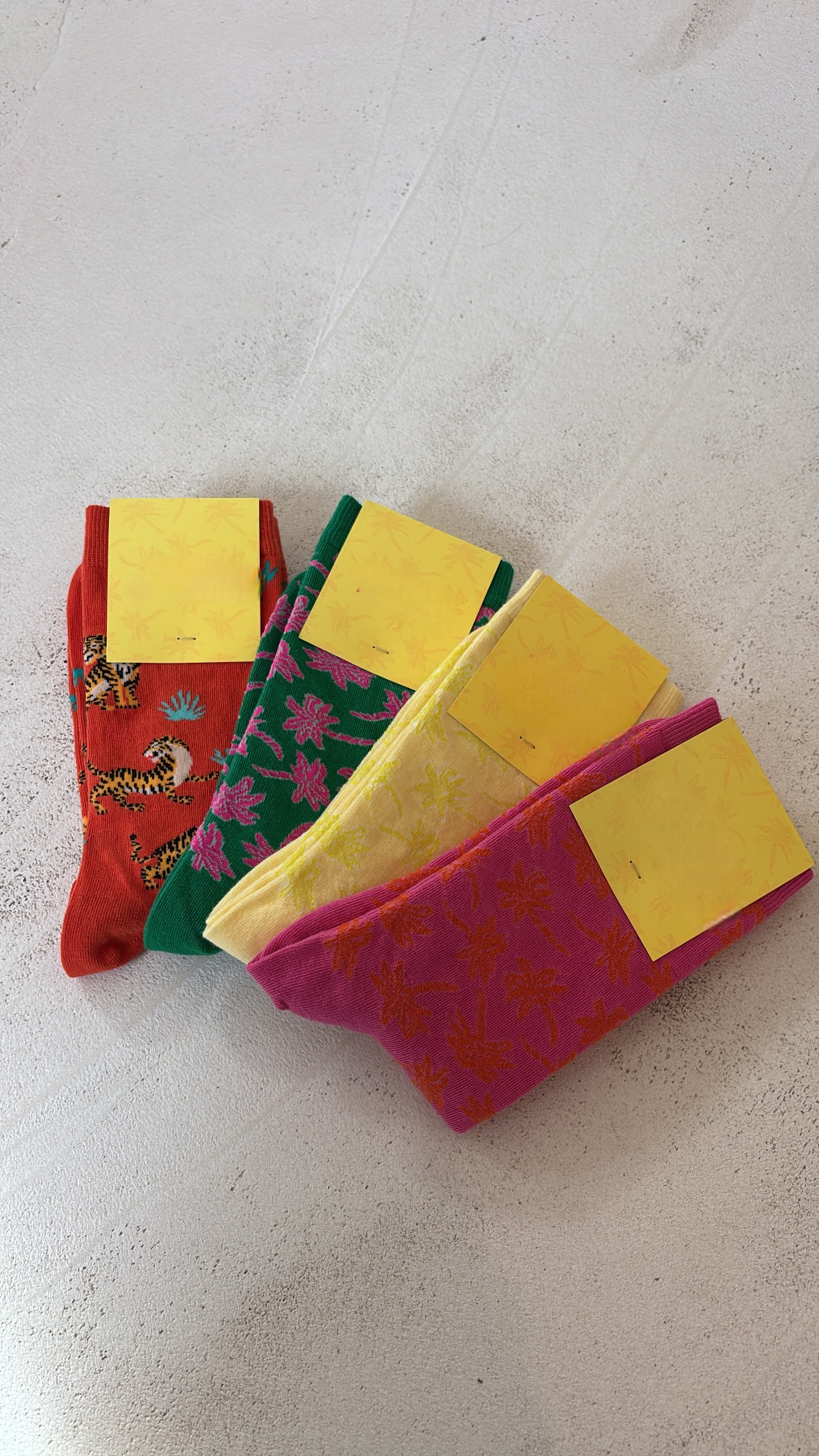 Chaussettes à motifs colorés — vue 4