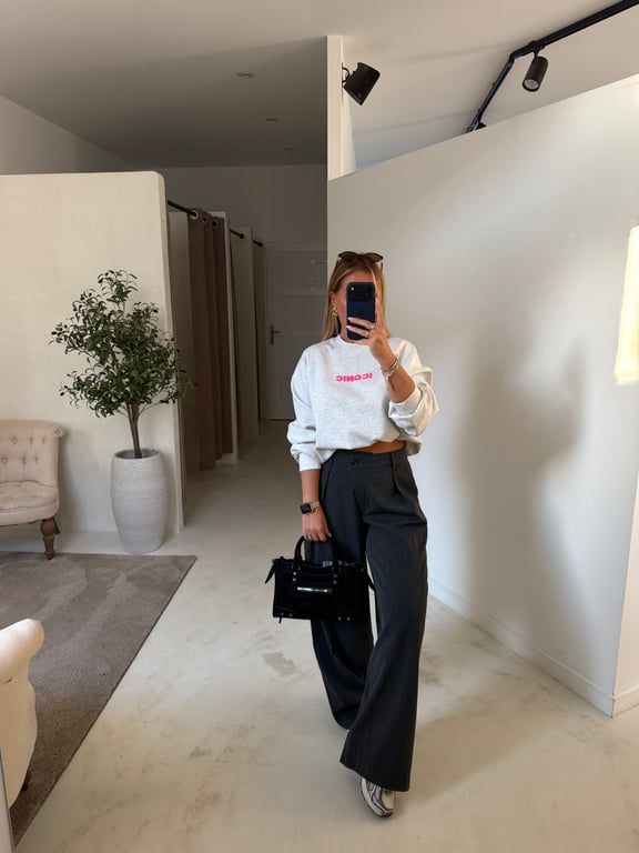 Sweat gris « iconic » rose fluo