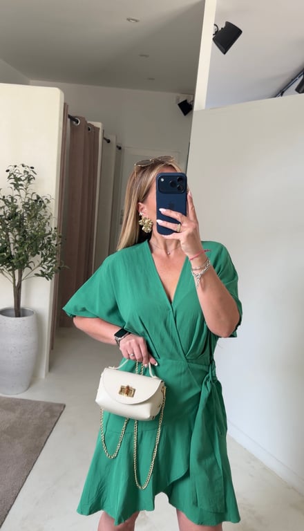 Robe porte-feuille verte