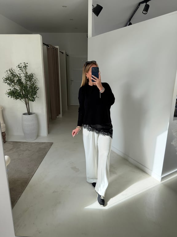 Bustier/Jupe satinée noir asymétrique avec dentelle