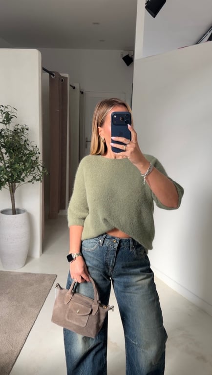 Pull en baby alpaga manches courtes kaki — vue alternative